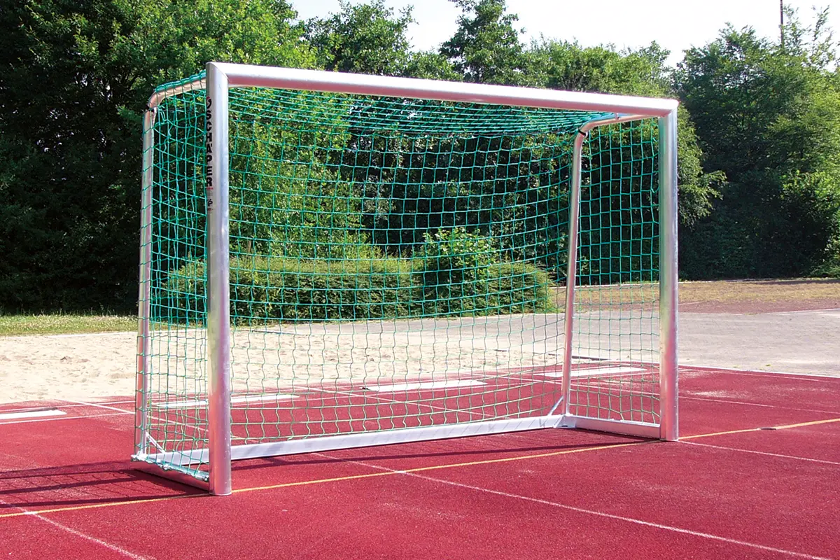 Celosvařená fotbalová branka Schäper 3x2 m 