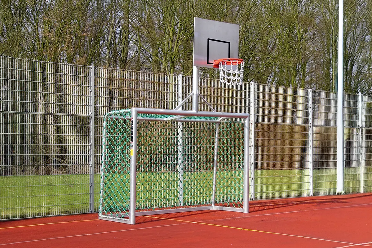 Fotbalová branka Herkules 3x2m s basket. košem