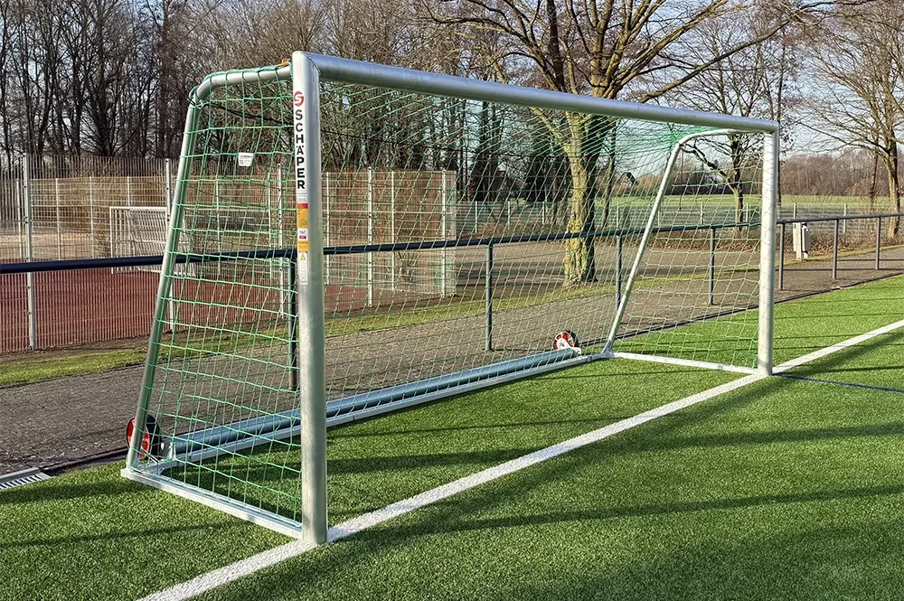 Fotbalová branka "PSG" 5x2 m s volitelnou zátěží a kolečky