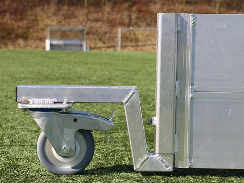 Mobilní multifunkční odrazová stěna pro fotbalový trénink SCHÄPER