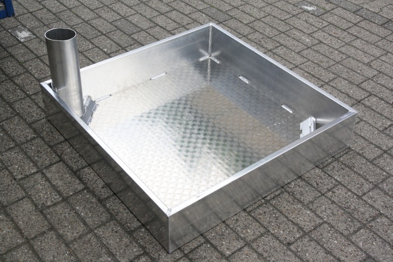 Ukotvení pro branku na plážovou kopanou