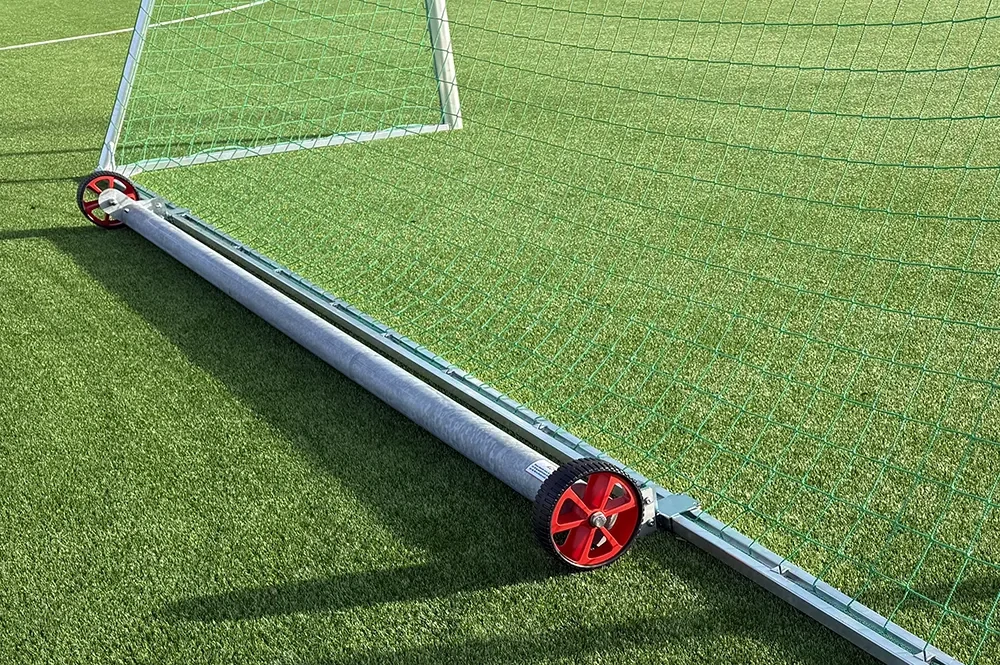 Fotbalová branka "PSG" 5x2 m s volitelnou zátěží a kolečky