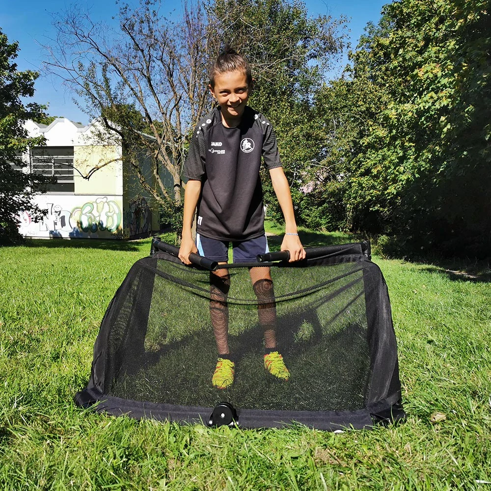 Skládací mini fotbalová branka Schäper Mamba 120×80 cm